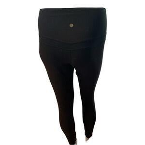 Lululemon In Movement Everlux 19" Black‎ | SIZE: 8
